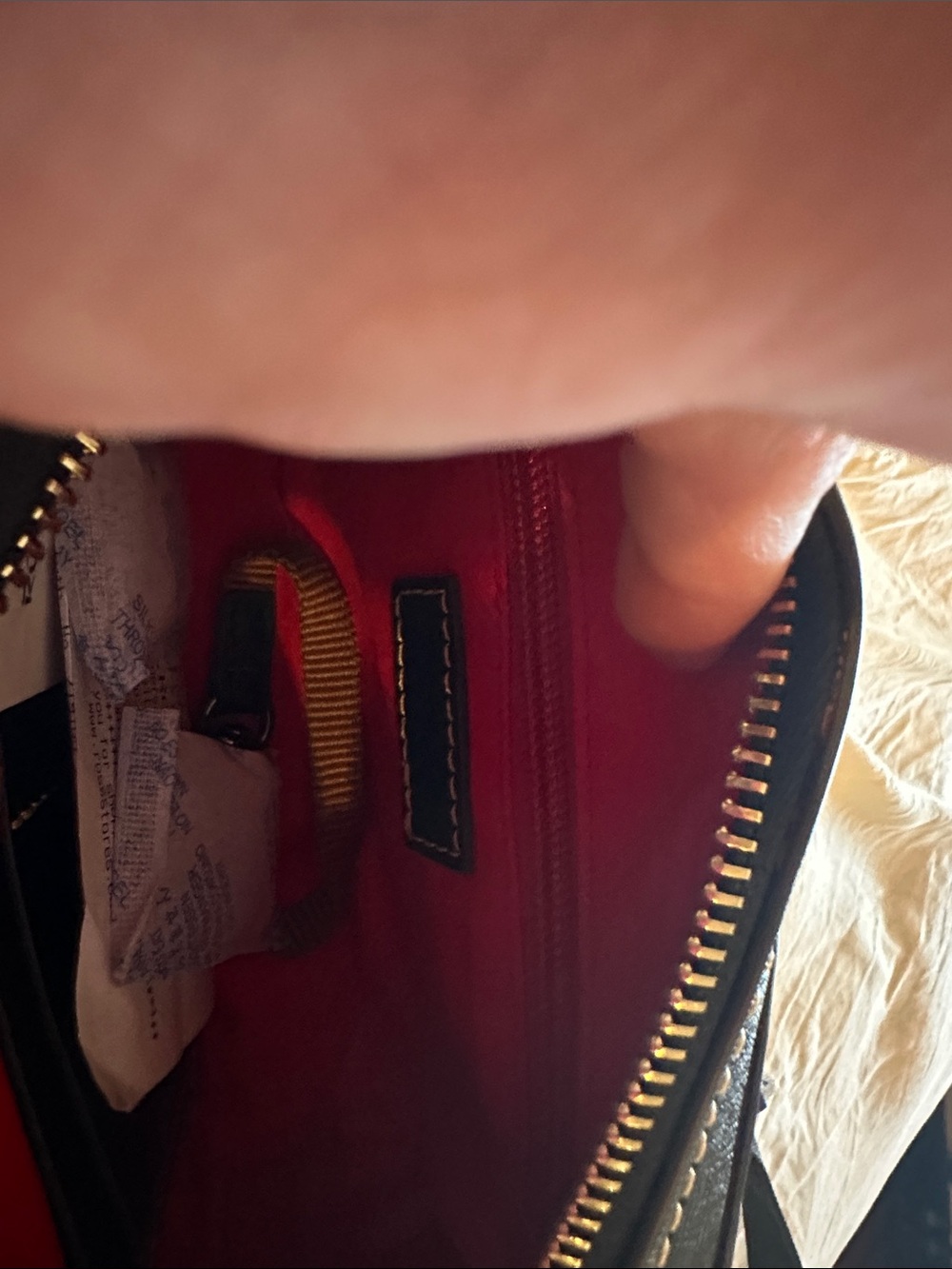 Dooney & Bourke Black Pebbled Crossbody BELT  Bag with White Topstitch belt bag - Picture 9 of 13